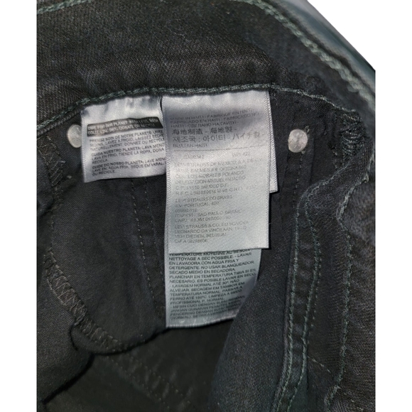 (M) Levi's Black Jeans (Men) - Picture 5 of 12